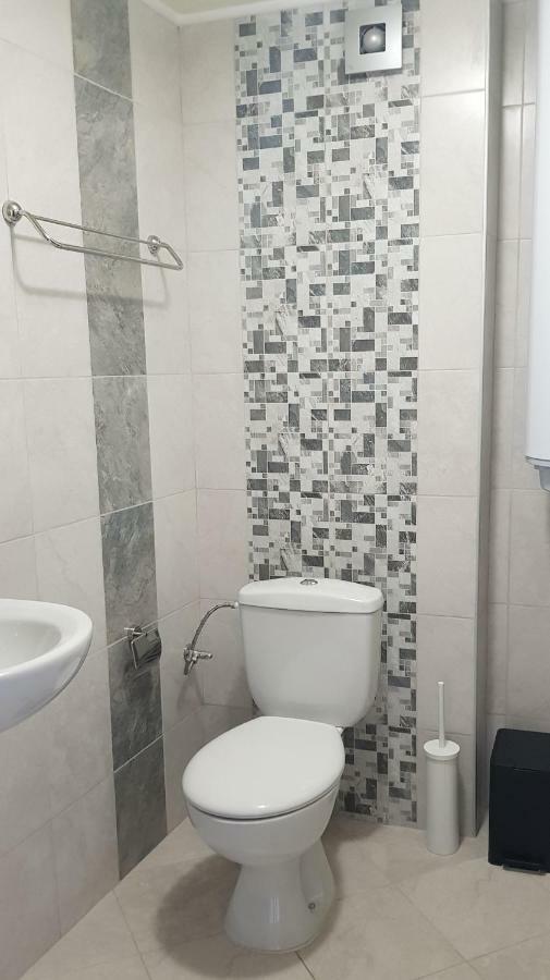 Часовника Hotel Trjavna Kültér fotó
